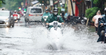 Hà Nội chịu ảnh hưởng của áp thấp nhiệt đới thế nào?