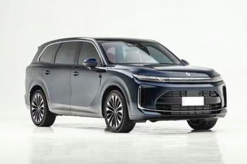 Mẫu SUV 6 chỗ dài hơn 5 mét, tràn ngập công nghệ hiện đại bất ngờ lên kệ với mức giá bằng xe hạng B, giá chỉ từ 629 triệu đồng