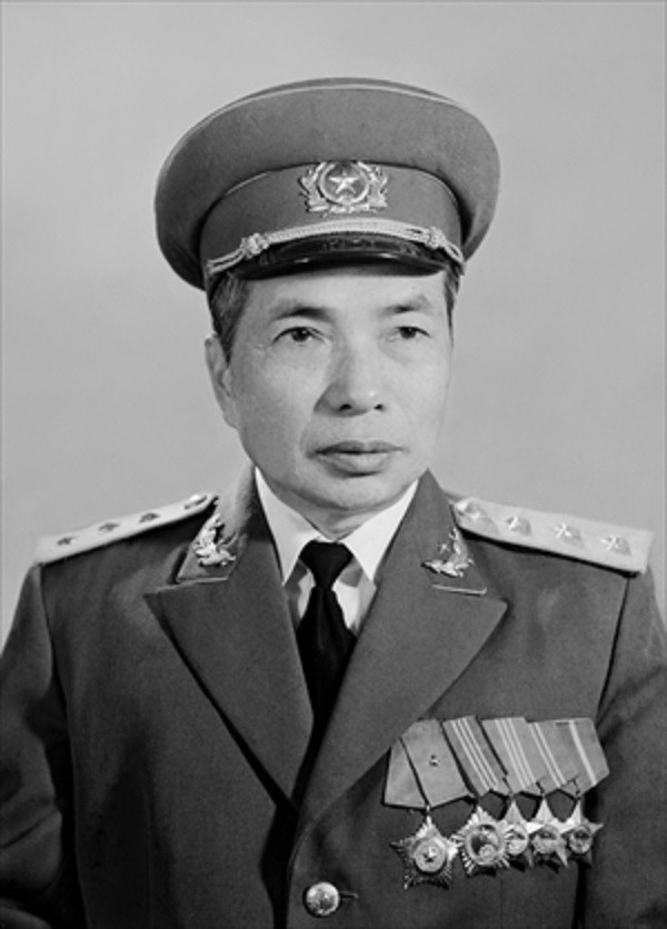 thuongtuongsonghao.jpg
