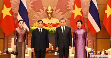 Truyền thông Thái Lan đưa tin đậm nét chuyến thăm của Nhà vua và Hoàng hậu đến Việt Nam