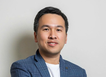 Tiến sĩ người Việt Nam là chuyên gia tại Google, góp công lớn trong phát triển Gemini và hy vọng AI sẽ làm điều ‘thần kỳ’ giống Giáo sư Ngô Bảo Châu