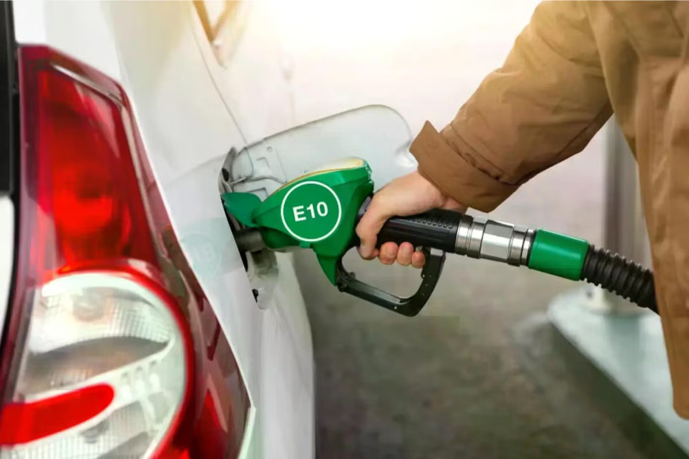 Giá xăng dự báo tăng vào ngày 3/9. Sau lễ, giá xăng có thể tăng hơn 600 đồng/lít - Ảnh 1.