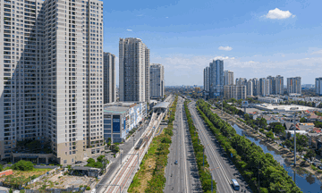 Xa lộ đầu tiên Việt Nam: Quy mô 16 làn xe, vốn gần 5.000 tỷ, sở hữu cầu vượt hình hoa đầu tiên cả nước