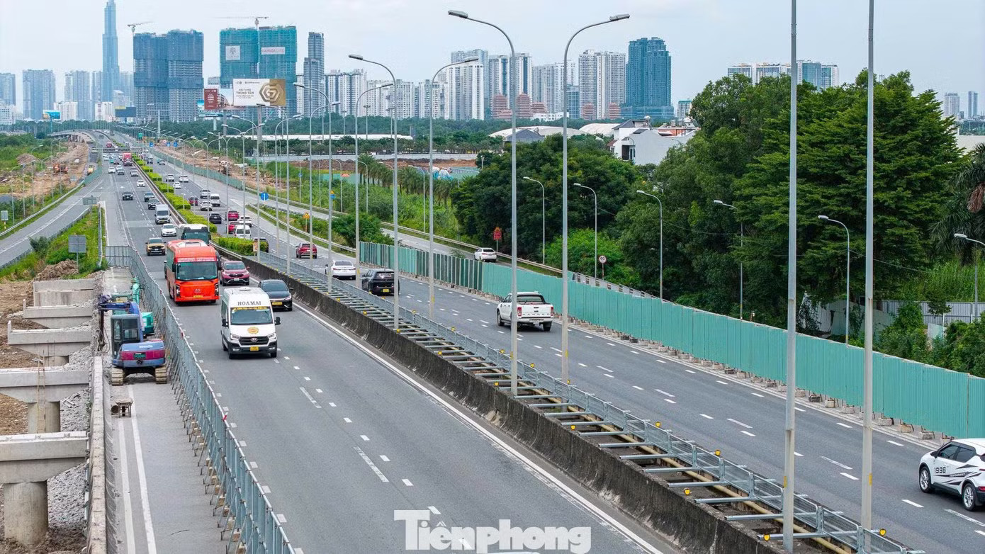 Sẽ 'đóng' một chiều cao tốc Long Thành khi phương tiện về TPHCM tăng đột biến - Ảnh 1.