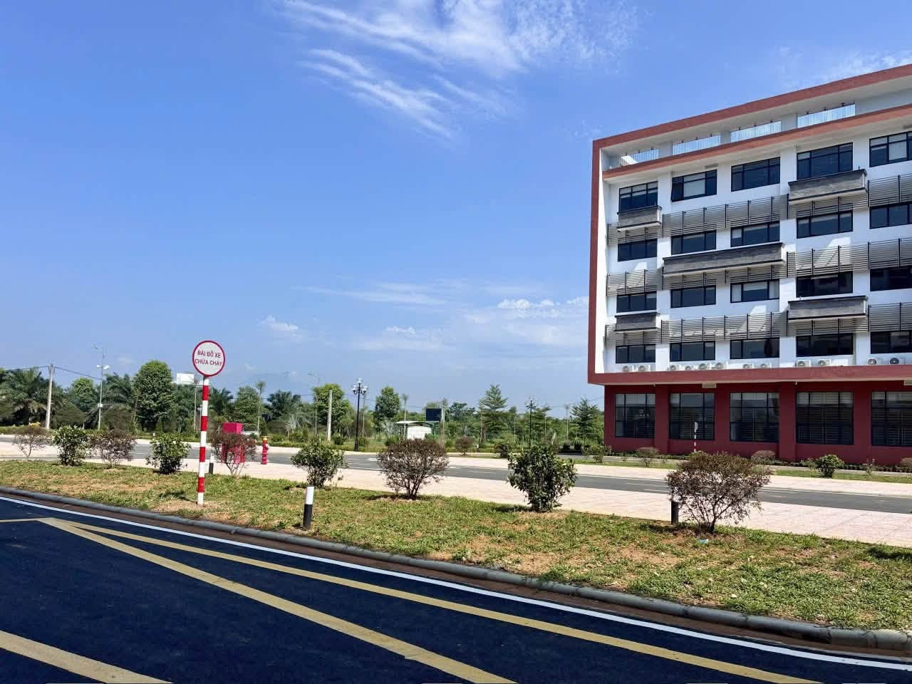 daihocquocgiahanoi4.jpg