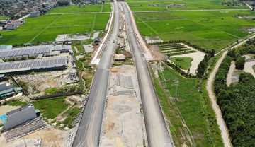 Chính thức tái khởi động tuyến đường hơn 3.300 tỷ nối trung tâm xứ Thanh với sân bay 60 năm tuổi