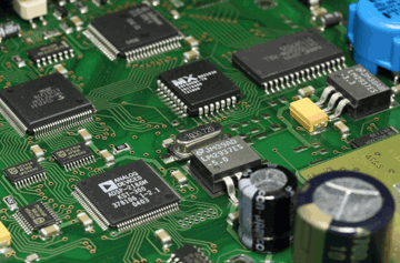 Chuyên gia tuyên bố Trung Quốc vẫn tụt hậu 15 năm về công nghệ chip so với phương Tây