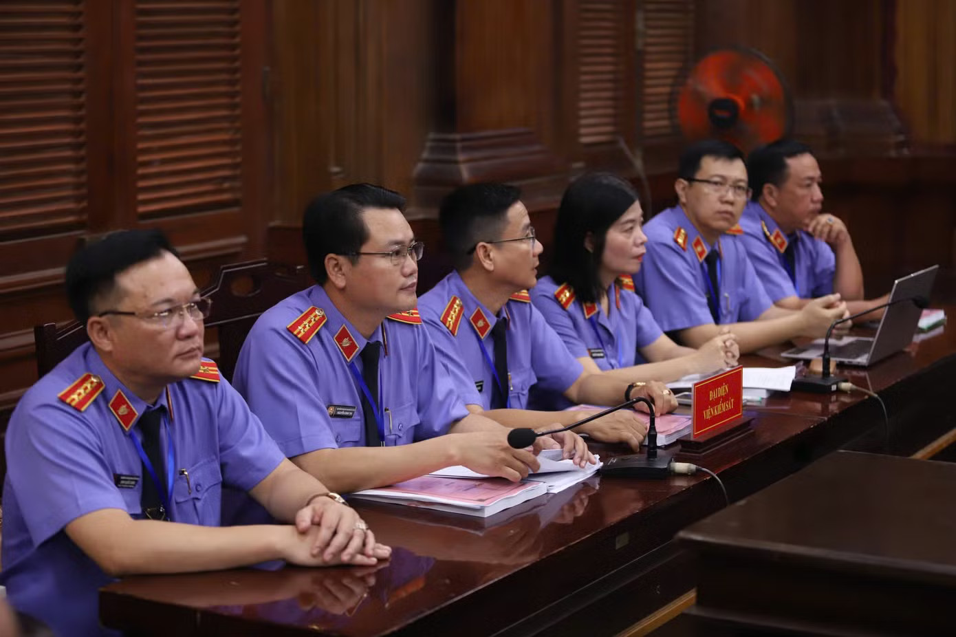 Hôm nay, tòa tuyên án ca sĩ Chi Dân, người mẫu An Tây và 225 bị cáo trong đại án VN10 - Ảnh 4.