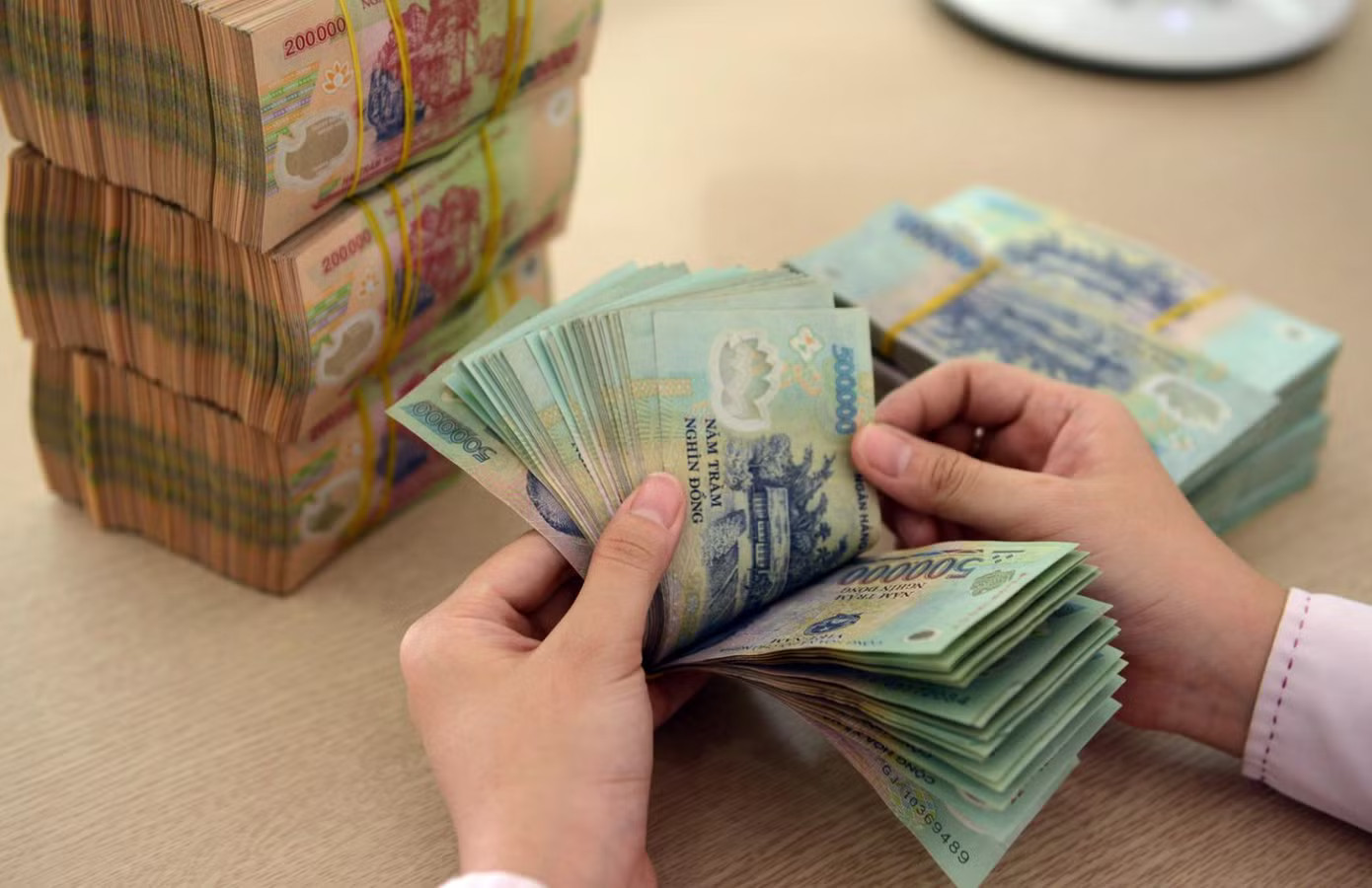 Hoàn thiện dự thảo Đề án cải cách chính sách tiền lương và bảo hiểm xã hội trong tháng 8 - 9/2026. Ảnh minh họa. Khi nào trình Trung ương đề án cải cách tiền lương? - Ảnh 1.