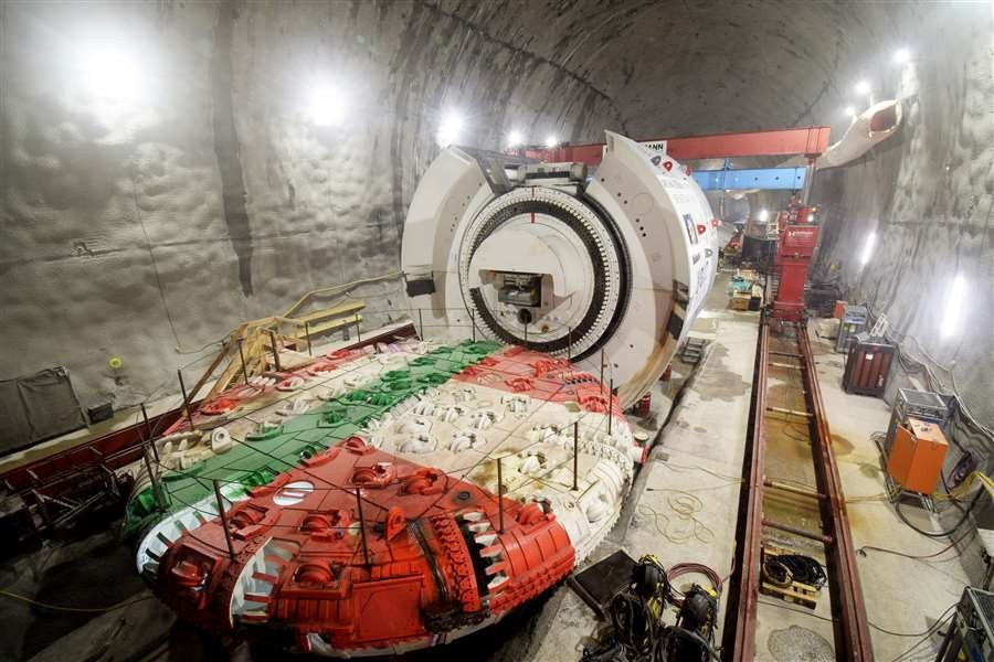 tuneladora-wilma-706-dias-alpes-tunel-base-brennero-encontro-inline-1-7c6631cf.jpg