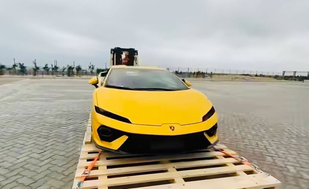 Siêu xe Lamborghini Temerario sử dụng động cơ V8 4.0L tăng áp kép kết hợp 3 mô tơ điện