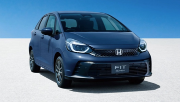 Kỷ niệm 25 năm, Honda bán mẫu hatchback giá chỉ 255 triệu, 4 phiên bản tùy chọn, động cơ hybrid, thiết kế nịnh mắt, khách Việt nhìn sẽ thích
