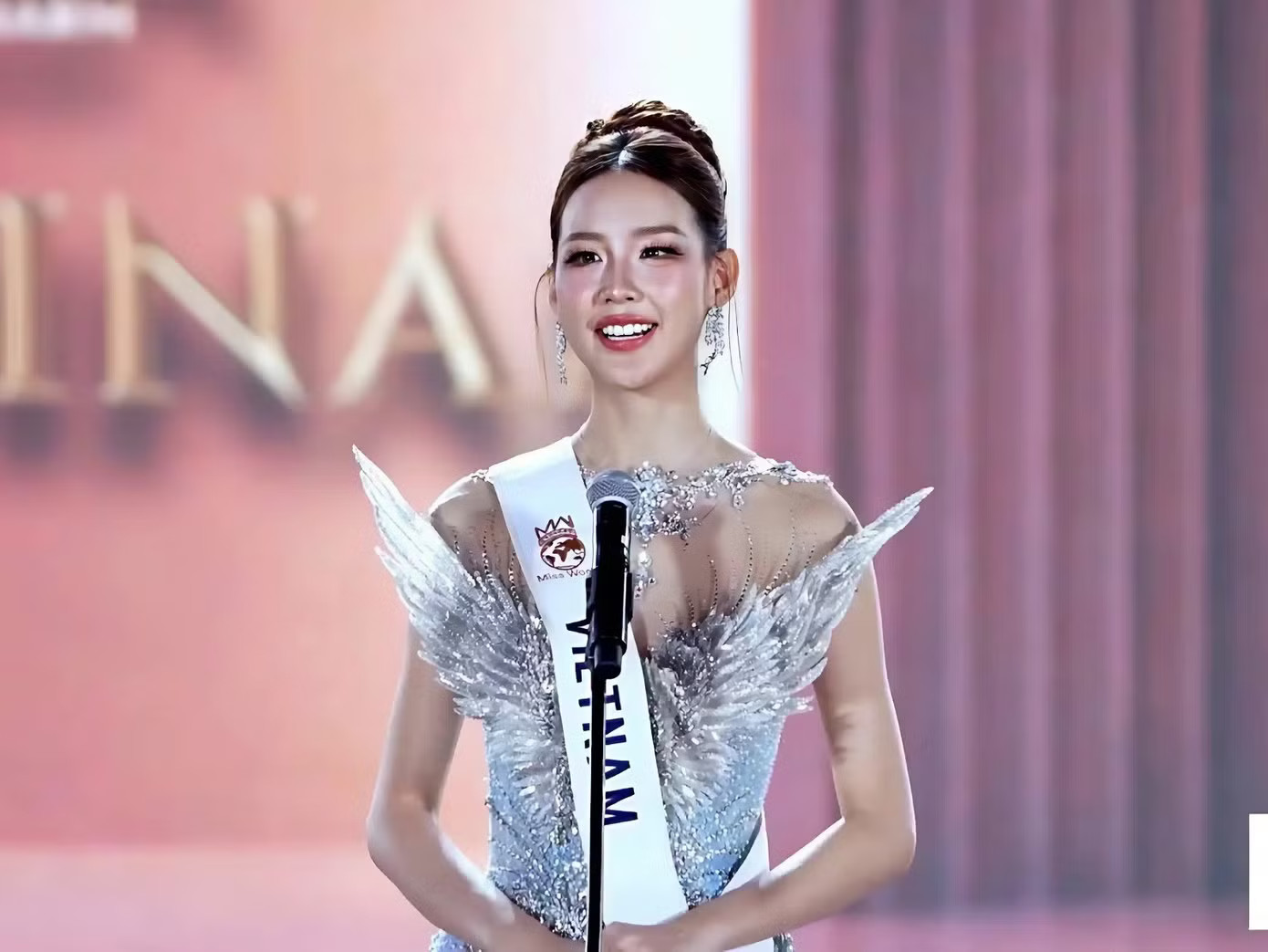 Vào top 6 Miss World, Bảo Ngọc lập thành tích chưa từng có - Ảnh 4.