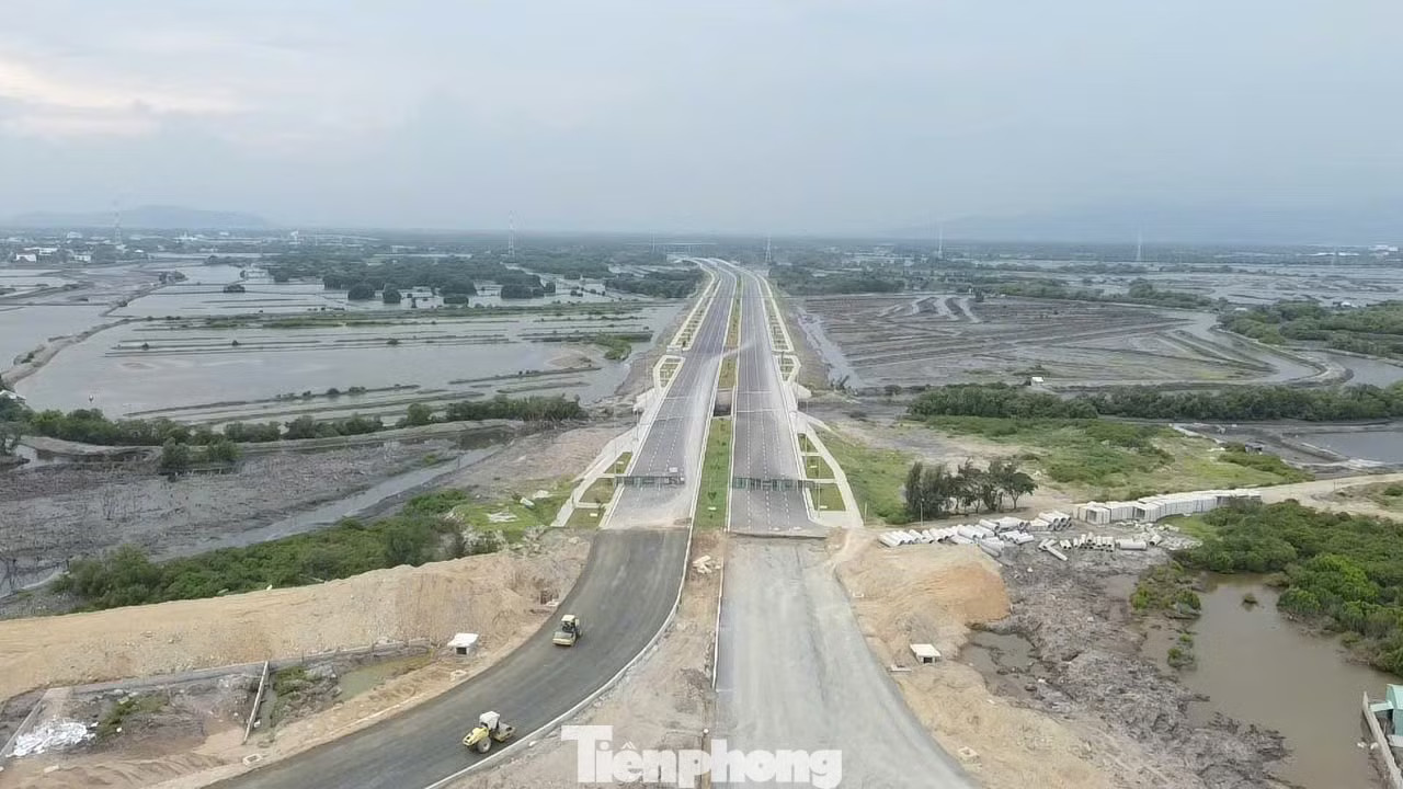 Đường nối cao tốc Biên Hòa - Vũng Tàu: Nơi tăng tốc, chỗ ì ạch - Ảnh 13.