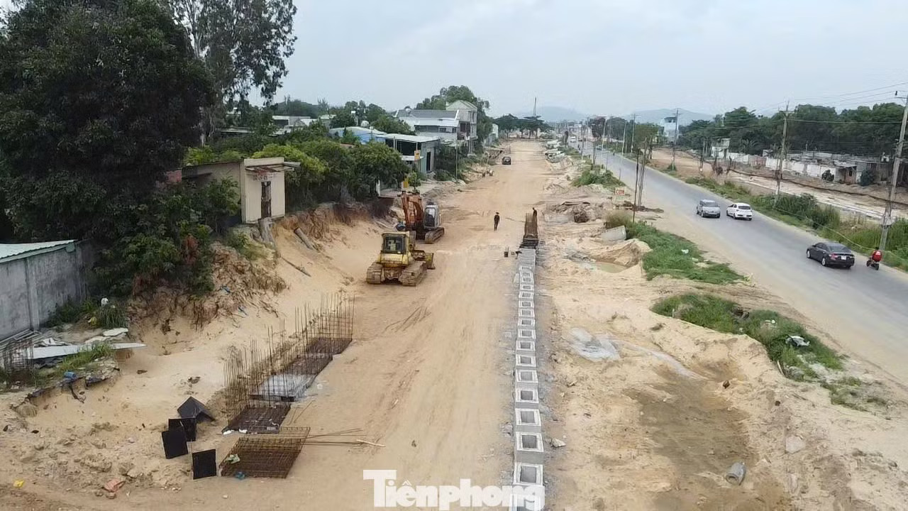 Đường nối cao tốc Biên Hòa - Vũng Tàu: Nơi tăng tốc, chỗ ì ạch - Ảnh 9.
