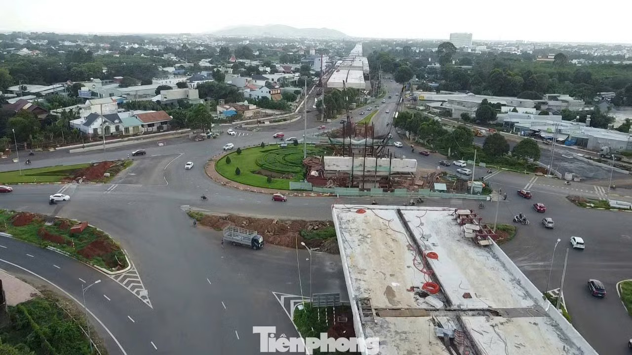 Đường nối cao tốc Biên Hòa - Vũng Tàu: Nơi tăng tốc, chỗ ì ạch - Ảnh 2.