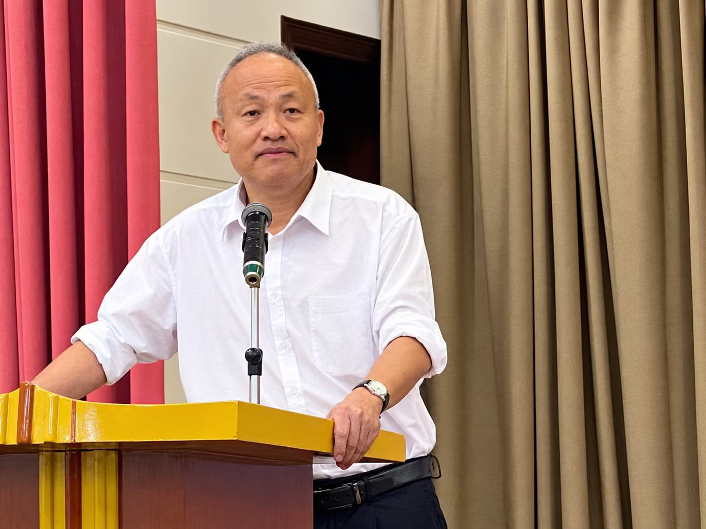GS.VS Nguyễn Quốc Sỹ phát biểu trong một sự kiện do Đại sứ quán Nga tại Hà Nội tổ chức. Ảnh: Thu Loan Việt Nam cần làm gì để trở thành đối tác khoa học của Nga? - Ảnh 3.