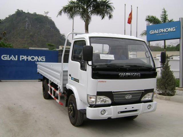 doanh-nghiep-o-to-noi-dia-khong-co-doanh-thu-thua-lo-13-nam20241019100616.jpg